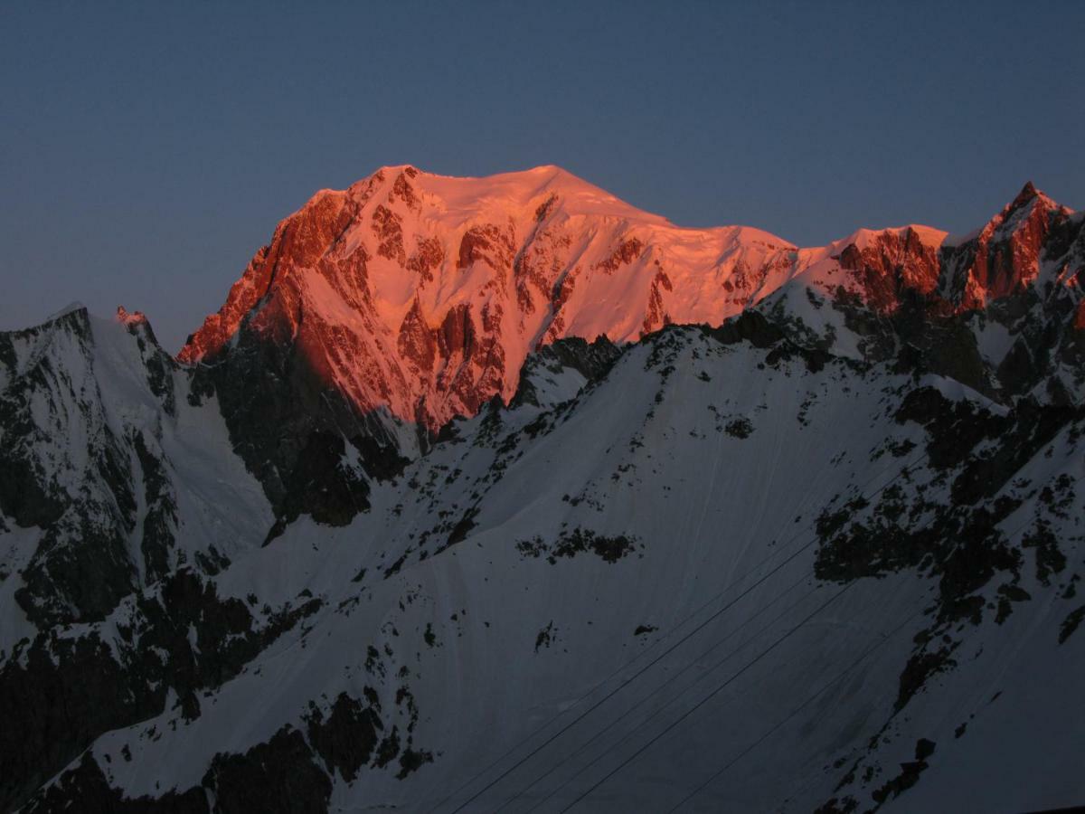 Maison I Love Mont Blanc Курмайор Екстериор снимка